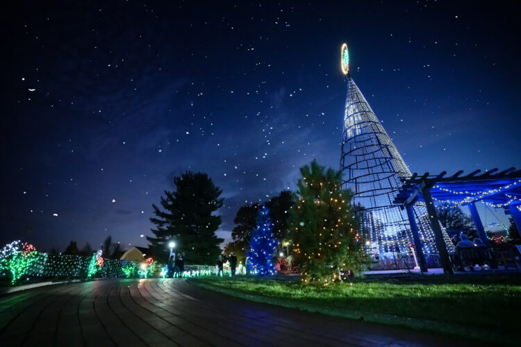 ‘Festival of Lights’ Remains a Favorite